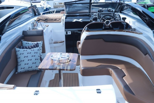 Lancha NX 290 Exclusive Edition - Foto 4