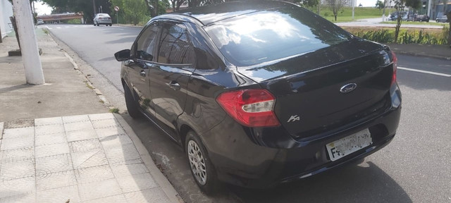 Ford Ka+ Sedan pouco rodado, conservado