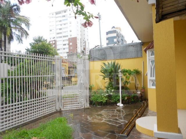 Casa para comprar no bairro Santana - Porto Alegre com 3 quartos - Foto 2