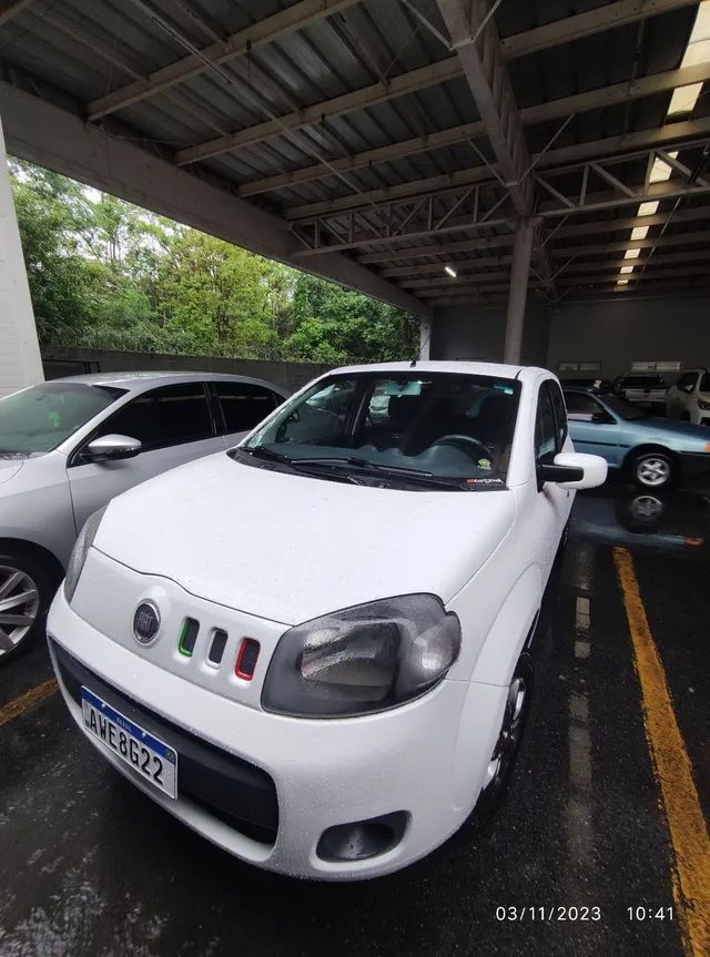 Comprar Hatch Fiat Uno 1.0 Flex Vivace Evo Branco 2013 em