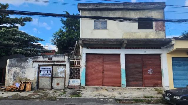 Vendo prédio. Bairro:  Rancho novo, Nova Iguaçu/RJ 