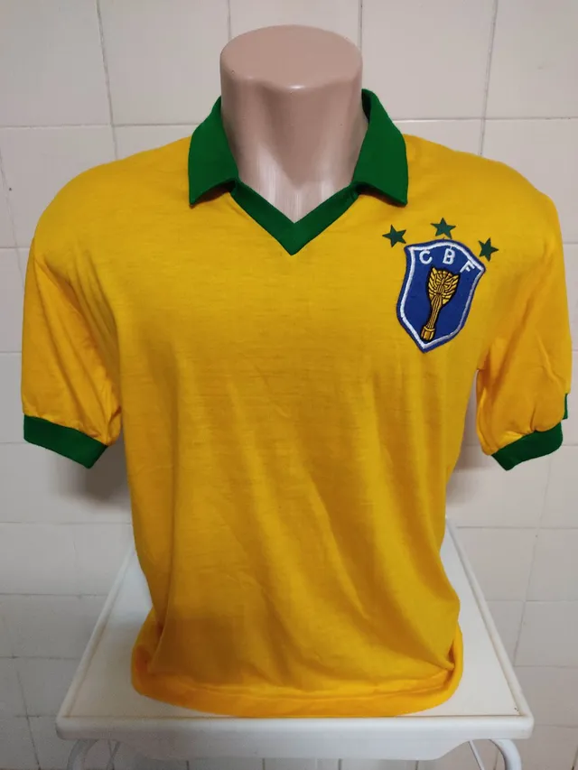 De símbolos nacionais a itens de colecionador, camisas de seleção