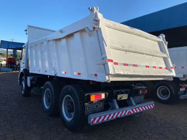 MB Axor 2831 6x4 - Foto 3