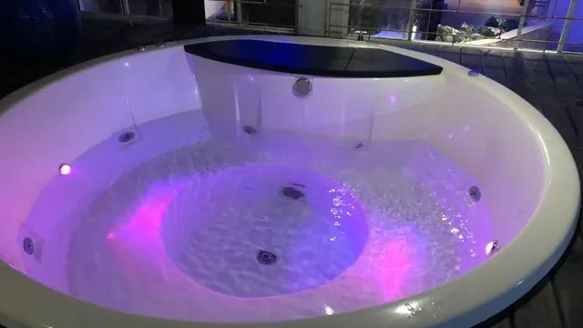 Linda casa com piscina - Foto 6