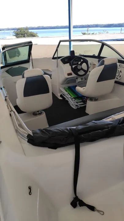 Lancha Ventura 180 vende, troca, parcela - Foto 2