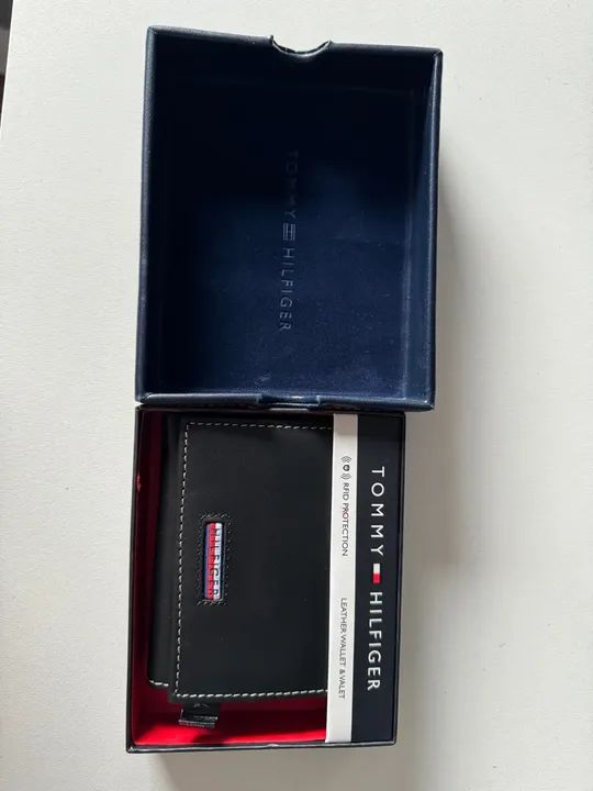 Carteira Tommy Hilfiger Couro Preto Nova - Foto 3