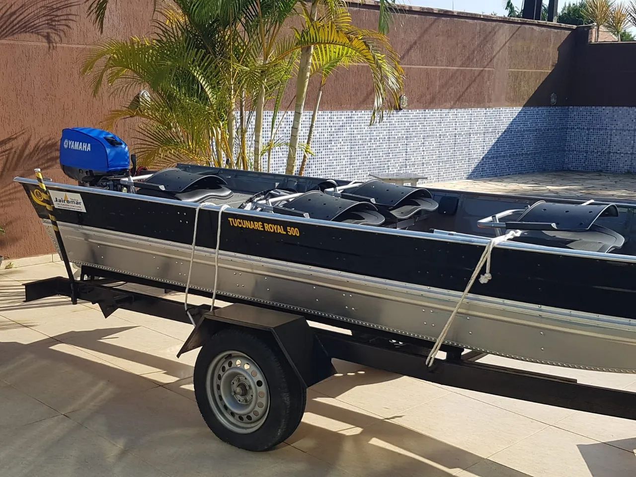 Barco de alumínio com motor de popa - Foto 5