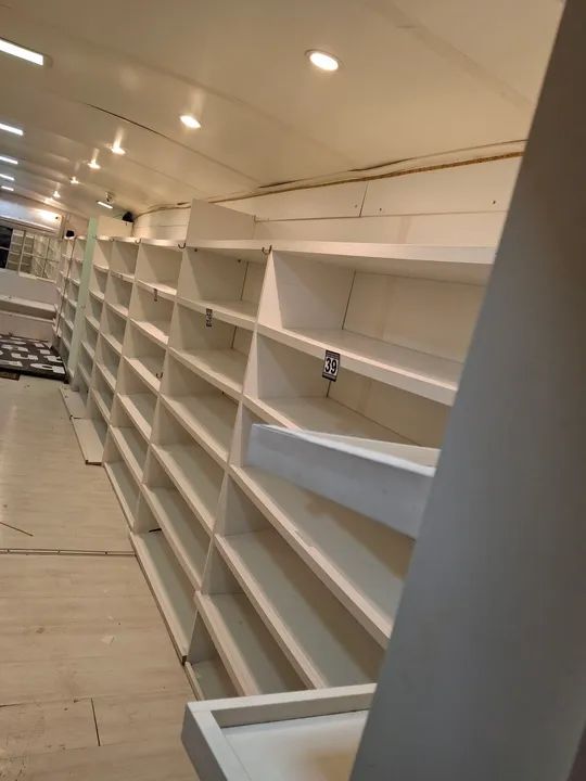 Ônibus loja - Foto 9