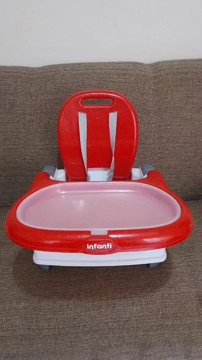 Cadeira de Alimentação Infantil Infanti Vermelha