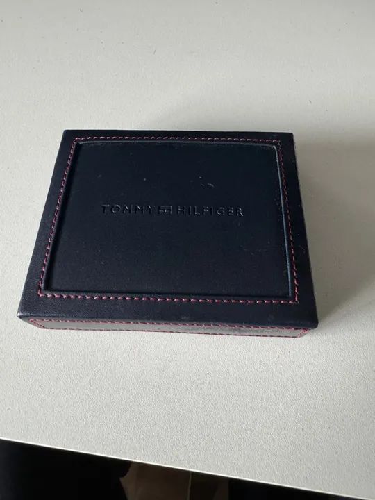 Carteira Tommy Hilfiger Couro Preto Nova - Foto 2