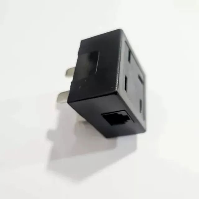 Adaptador Tomada Padrão Telefone Com Rj11 Fêmea