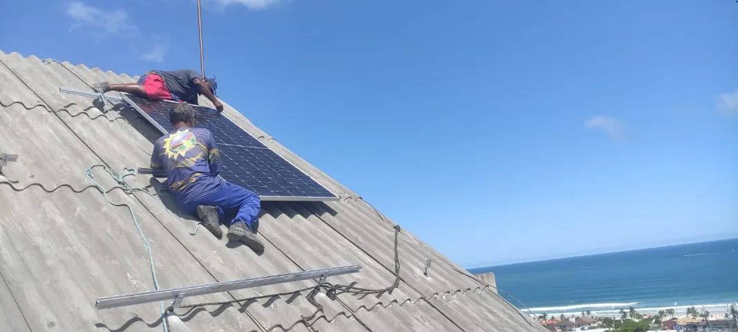 Treinamento NR-10 ; SEP ; Segurança do Trabalho em eletricidade.