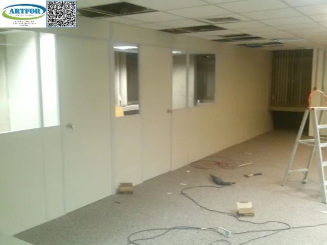 Empresa Especializada em Divisórias eucatex e Locação Divisórias para tapumes. - Foto 2