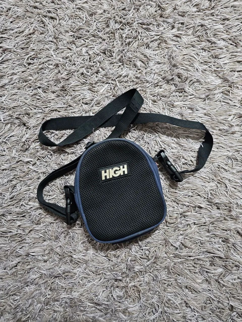 Bolsa de Ombro HIGH - Azul - Usada