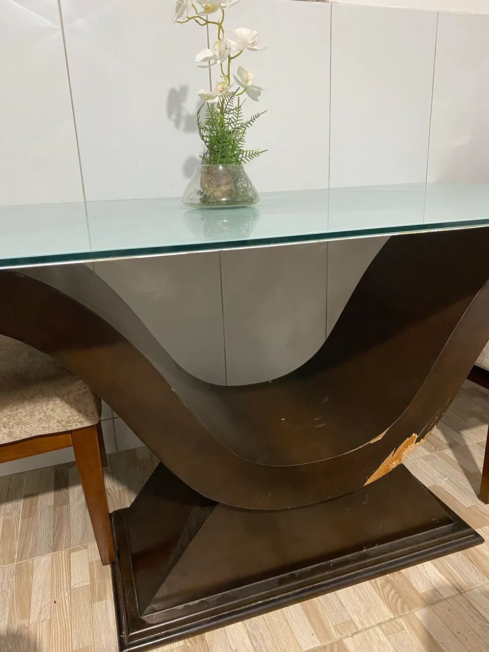 Glass dining table with 4 chairs64842834626177125