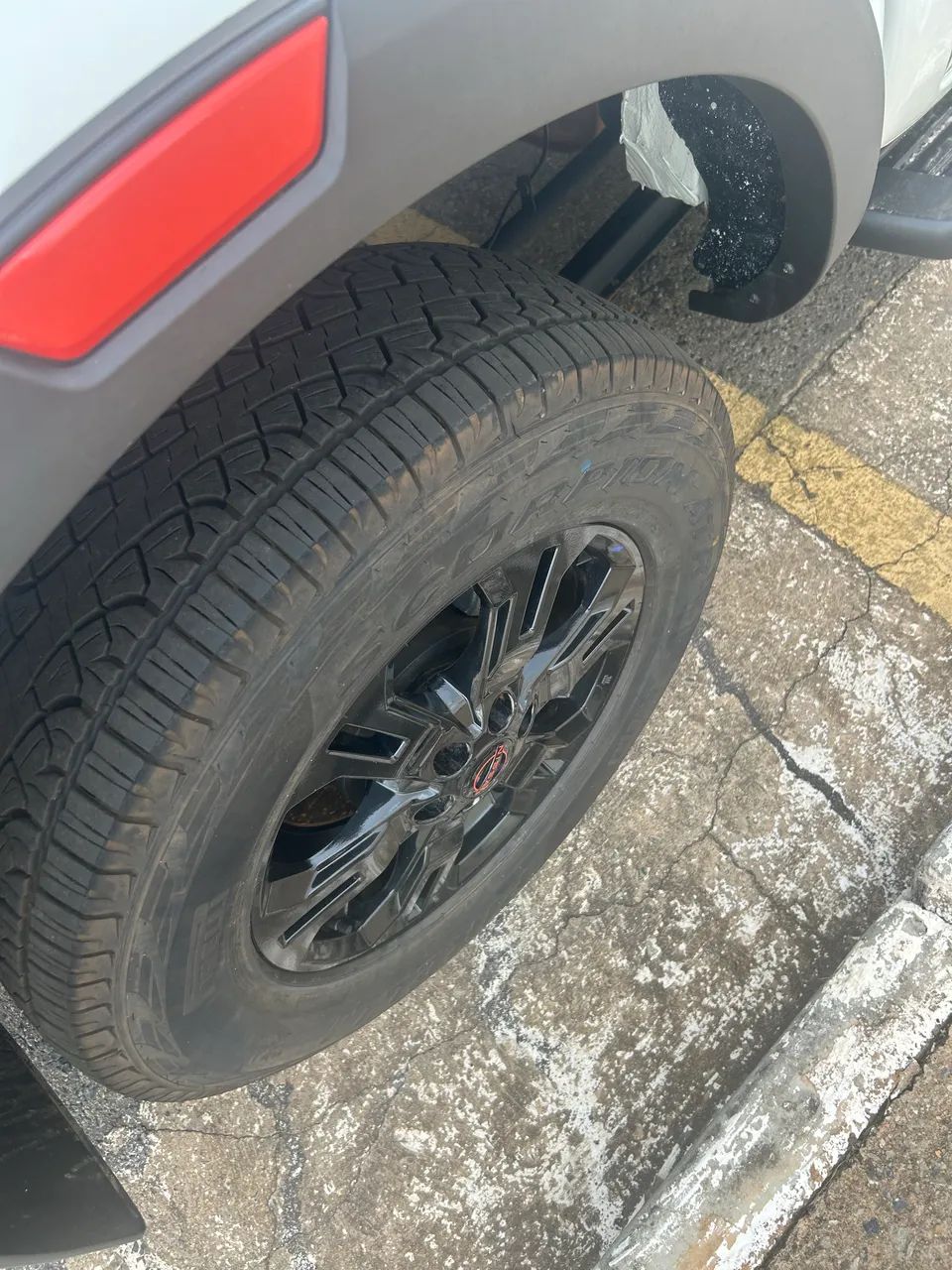 Nissan Frontier Pro4x CD 4X4 2.3 Bi-TB Die. AUT 2024 - Foto 7