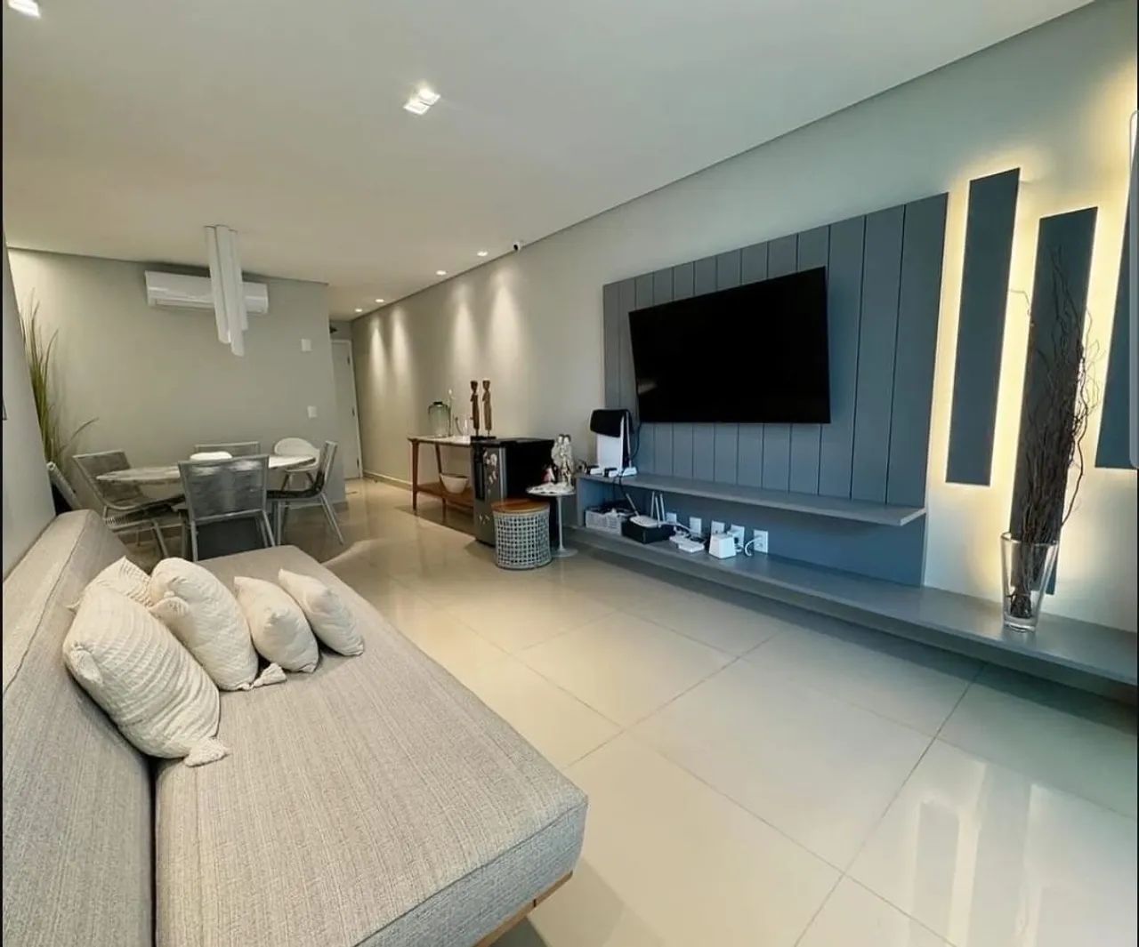 Apartamento Alto Padrão   139,5m² | 4 Quartos (3 Suítes) | 2 Vagas | Super Completo