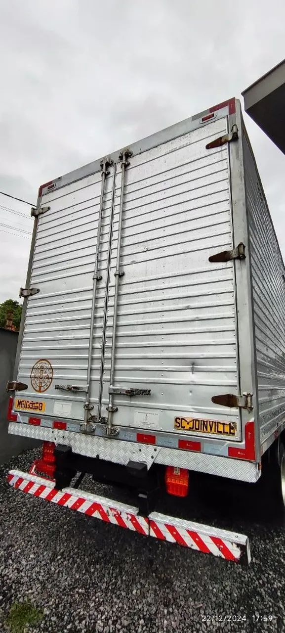 Volkswagen delivery plus 8150 Cummins  - Foto 7