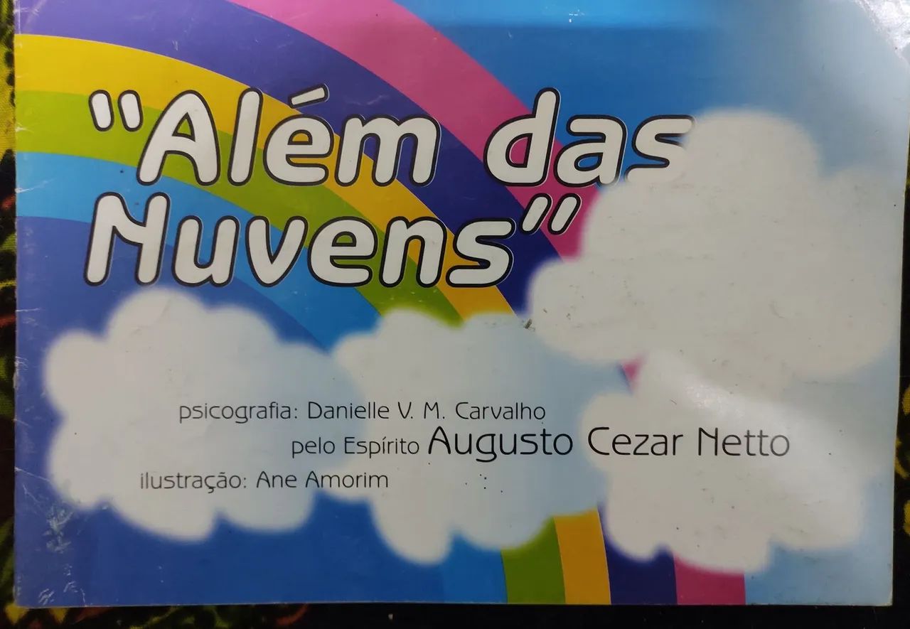 Além das Nuvens - Livro Espírita