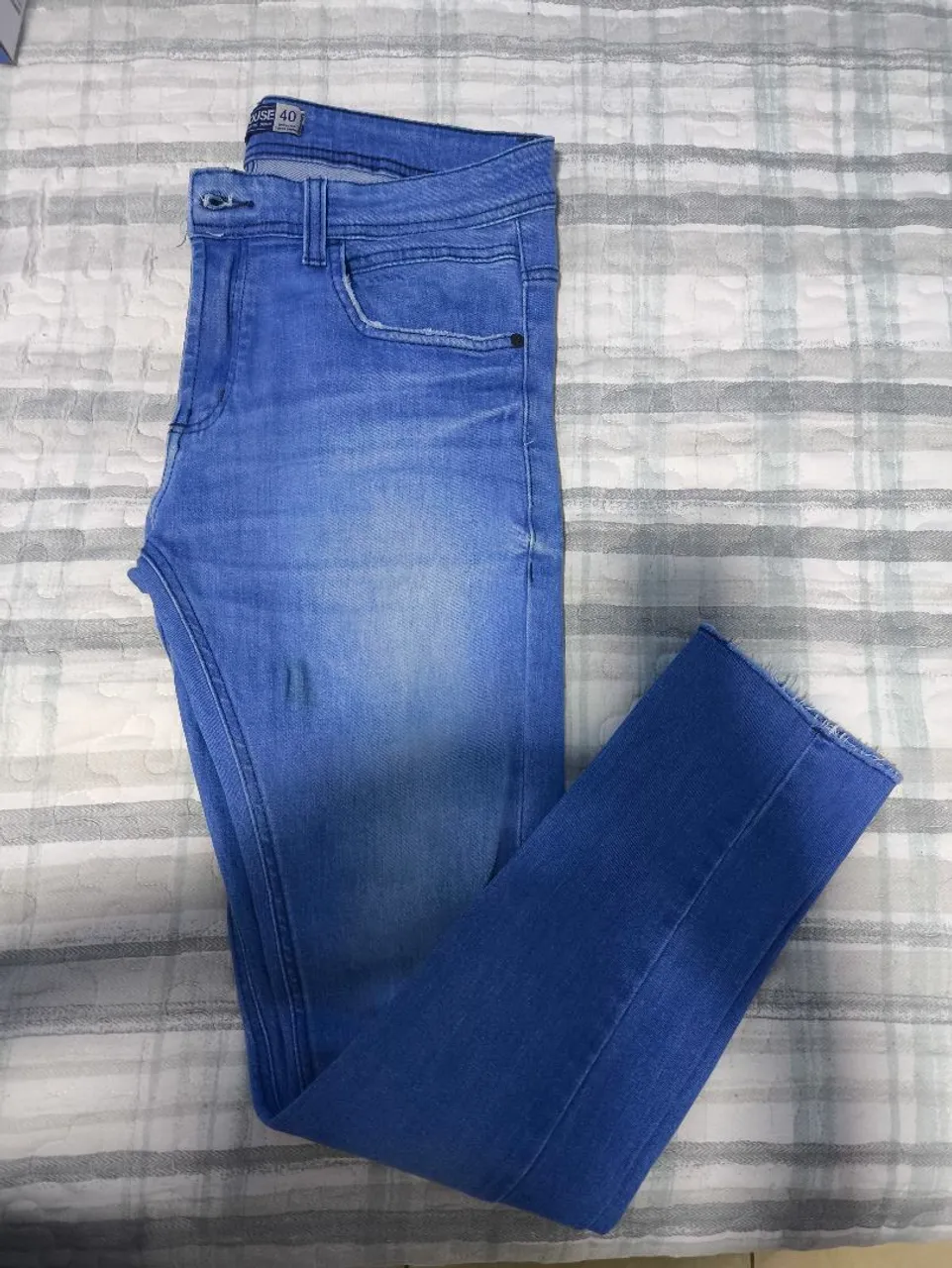 Calça Jeans Azul Clássica - Tamanho 40