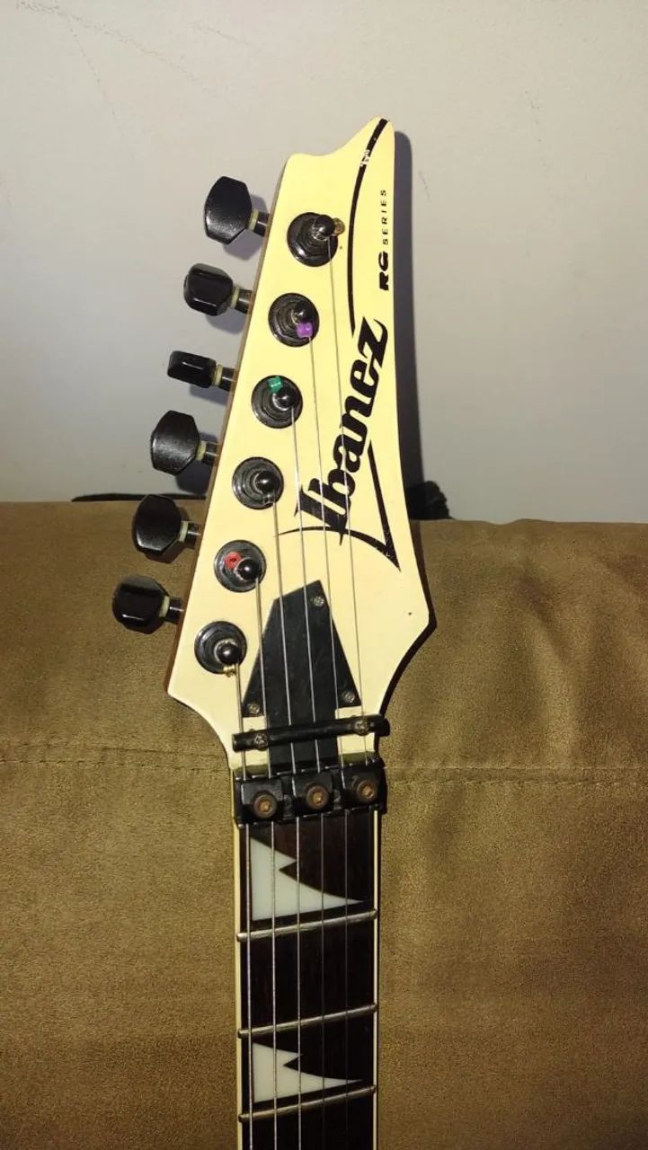Guitarra Ibanez RG350DX  - Foto 4