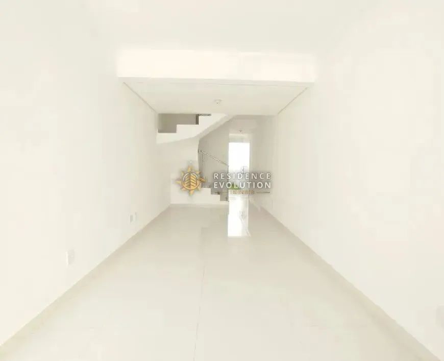 Casa Geminada Duplex Nova - Entrada Independente - Foto 4