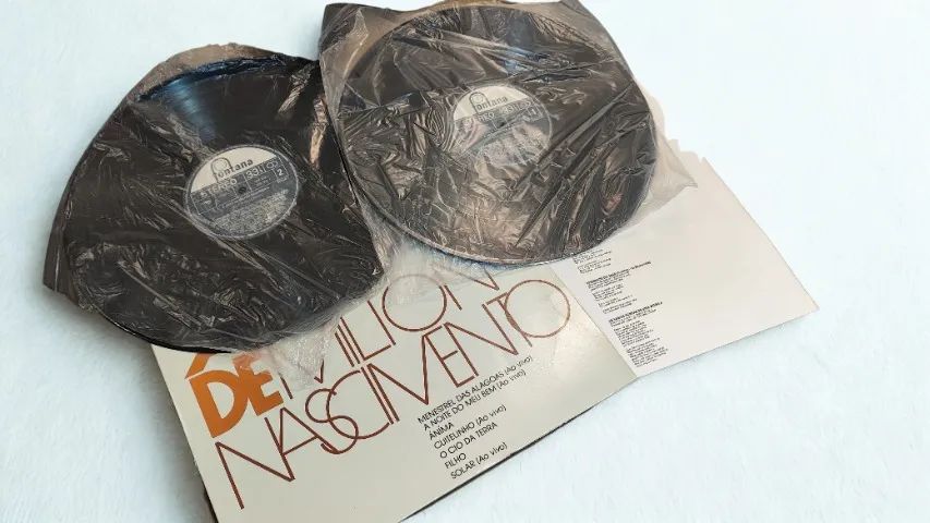 Disco de Vinil (LP) Milton Nascimento - A Arte de Milton Nascimento (1984) - Foto 3