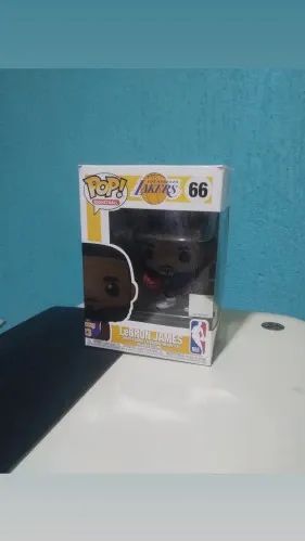 Funko Pop! Nba! Los Angeles Lakers Lebron James 66 Vaulted - Foto 2