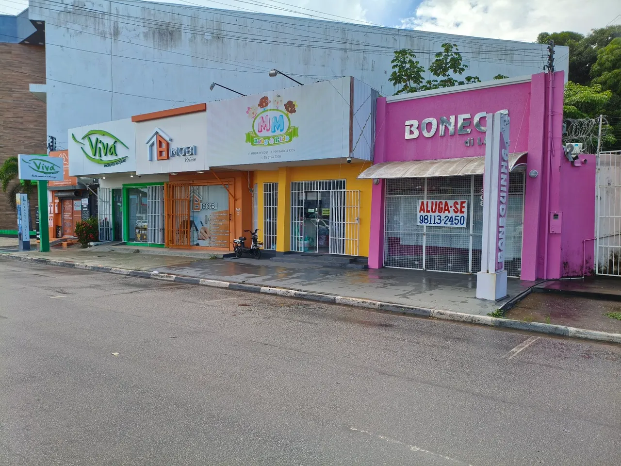 Alugo sala no centro em frente a caixa econômica federal, só lado do Sicredi.