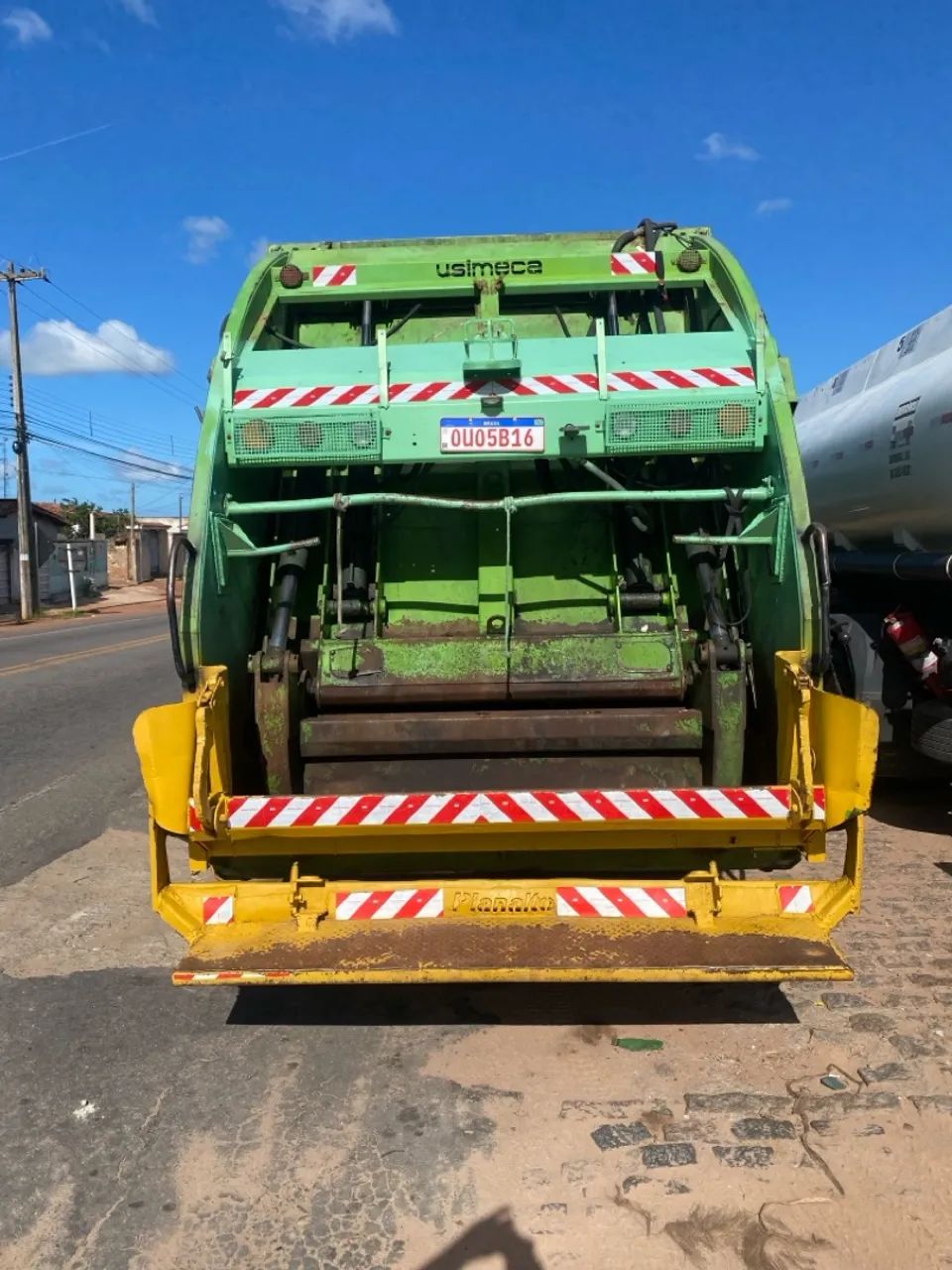 Ford cargo 1723 Compctador de lixo - Foto 6