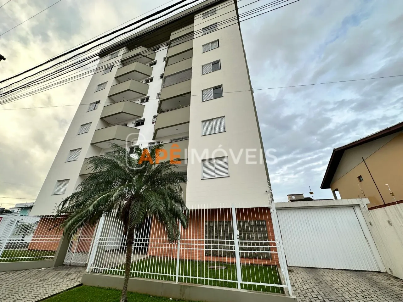 Apartamento-Padrao-para-Aluguel-em-Universitario-Criciuma-SC