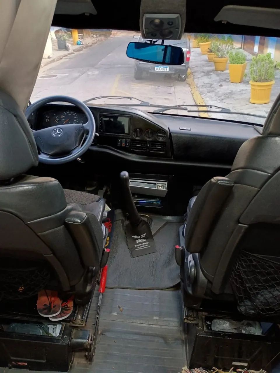 Motorhome  I/ Motor-casa caminhão Mercedez 310 - 1997 aceito trocas ótimo estado. - Foto 11