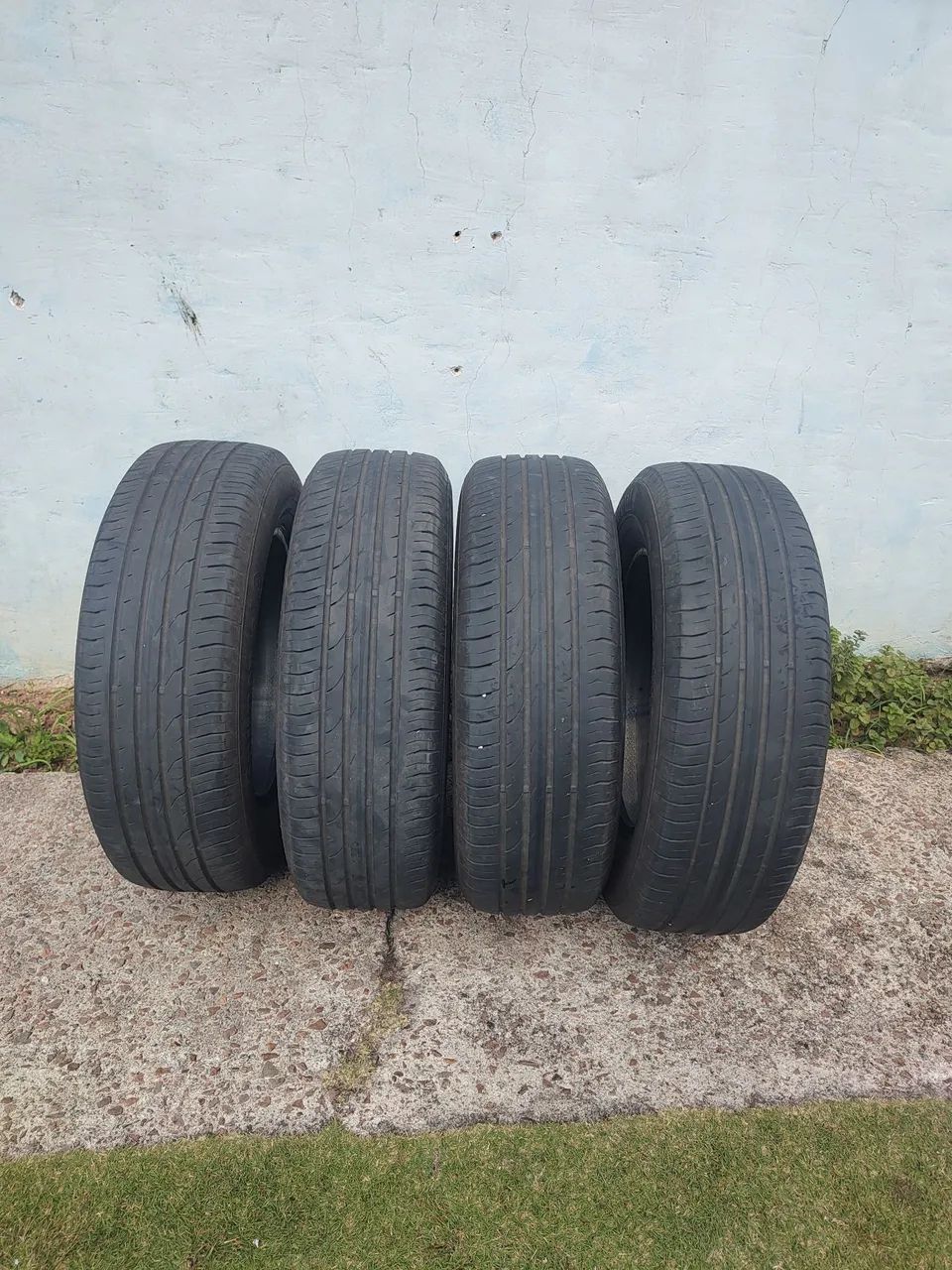 Pneu 205/70 aro 16 Continental  - Foto 4