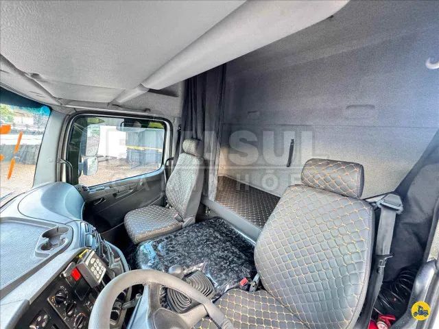 MB 1933 Ano 2013 6X4 - Foto 12