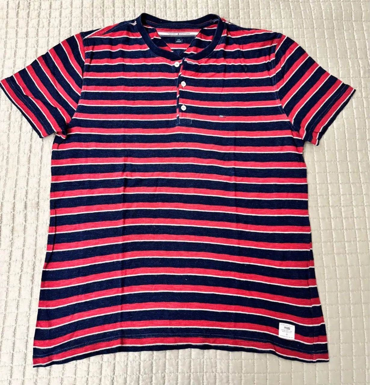Camiseta Tommy Hilfiger Listrada - Tam. M