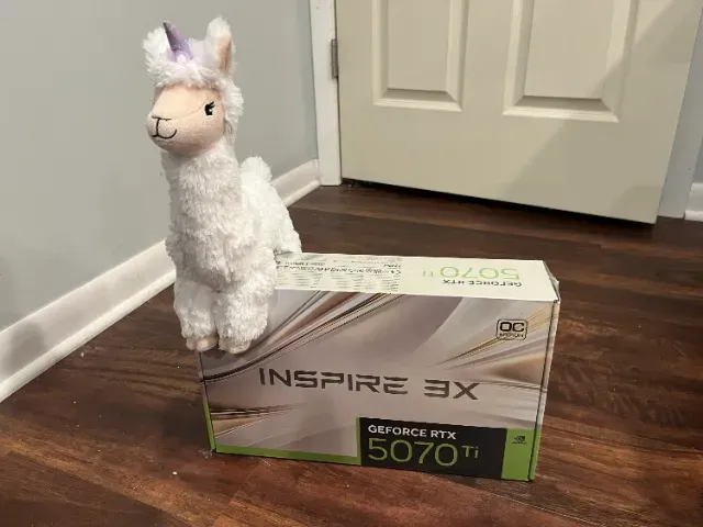 [Aceito Troca] MSI RTX 5070 Ti 16GB INSPIRE 3X OC PLUS
