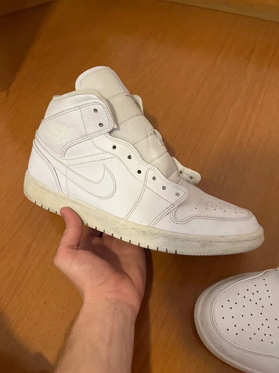 Jordan 1 mid todo branco  - Foto 3