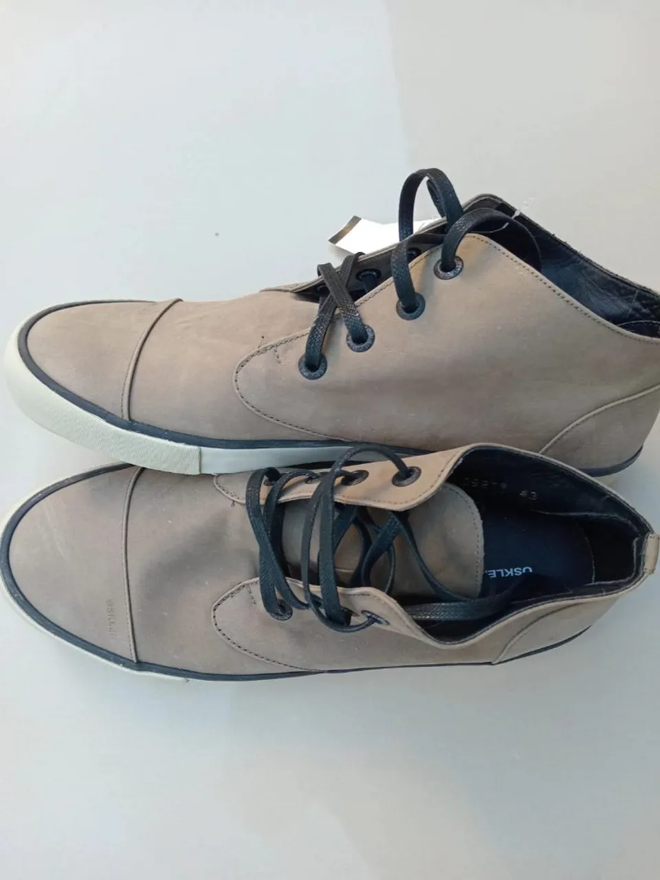 Sapatos Casuais Usados - Bege