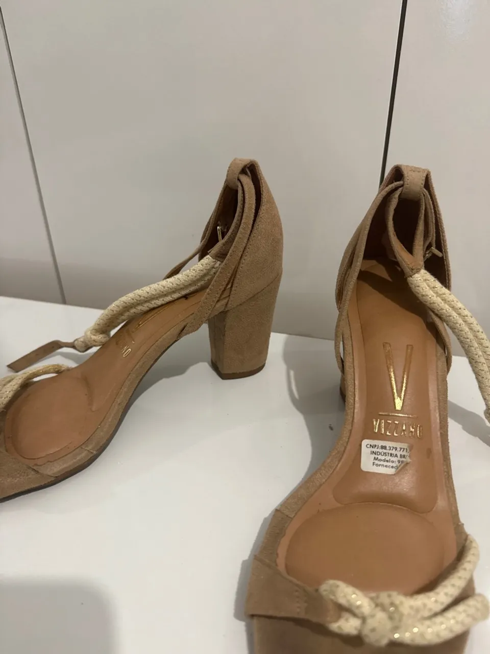Sandália Vizzano Bege com Detalhe em Corda