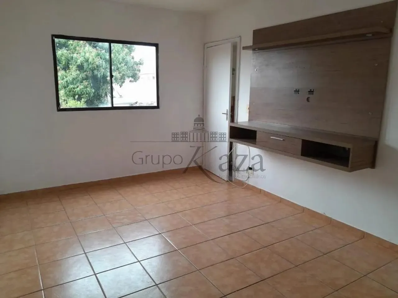 Oportunidade - Apartamento - Condomínio Serra das Araras - Vila Industrial - 2 Dormitórios