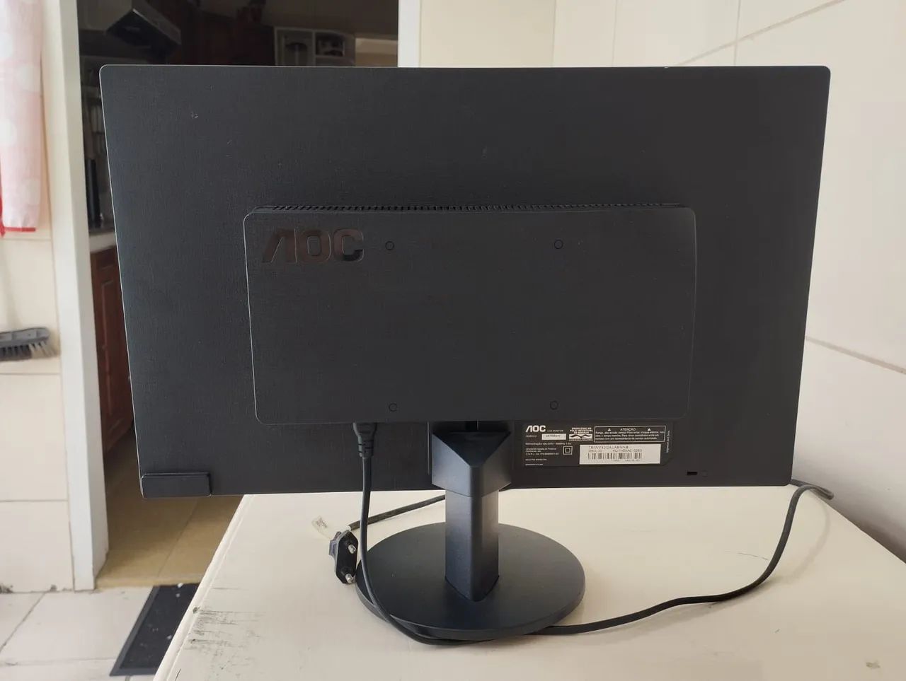 Monitor LCD AOC 18.5", preto, anti reflexo  - Foto 2