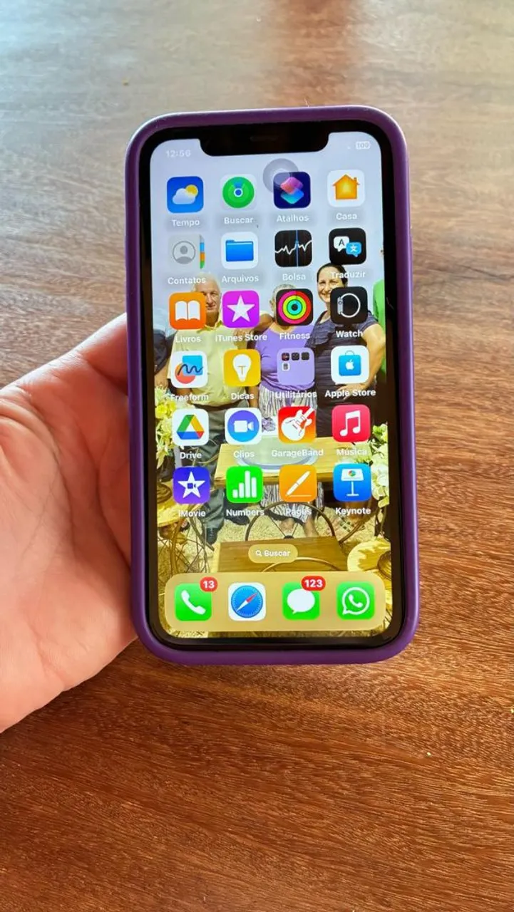 iPhone 11