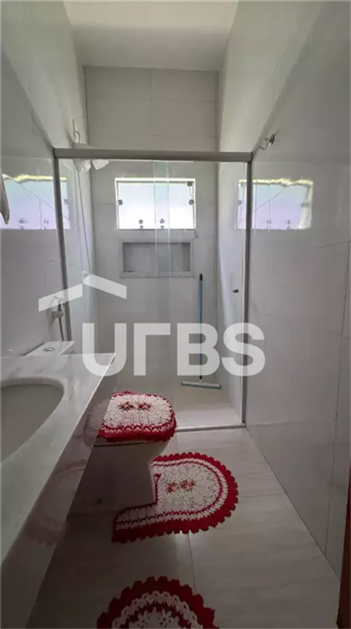 Casa na 804 Sul - 3 quartos sendo 1 suíte