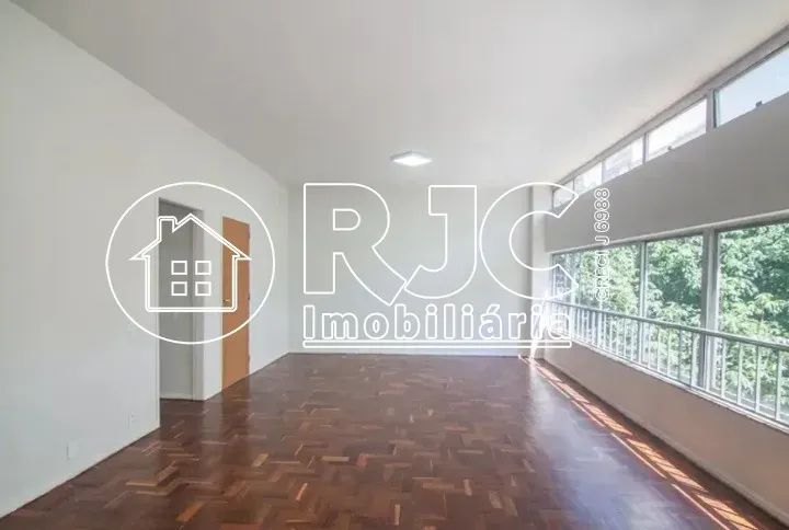 Imóvel para venda possui 135 metros quadrados com 3 quartos em Tijuca - Rio de Janeiro - R - Foto 2