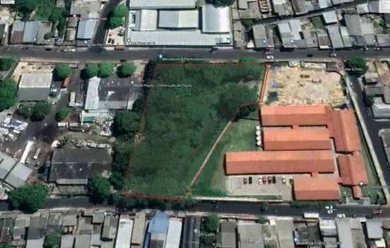 Terreno Exclusivo: 4.527 m² no Coração Comercial do Alvorada com Duas Frentes!