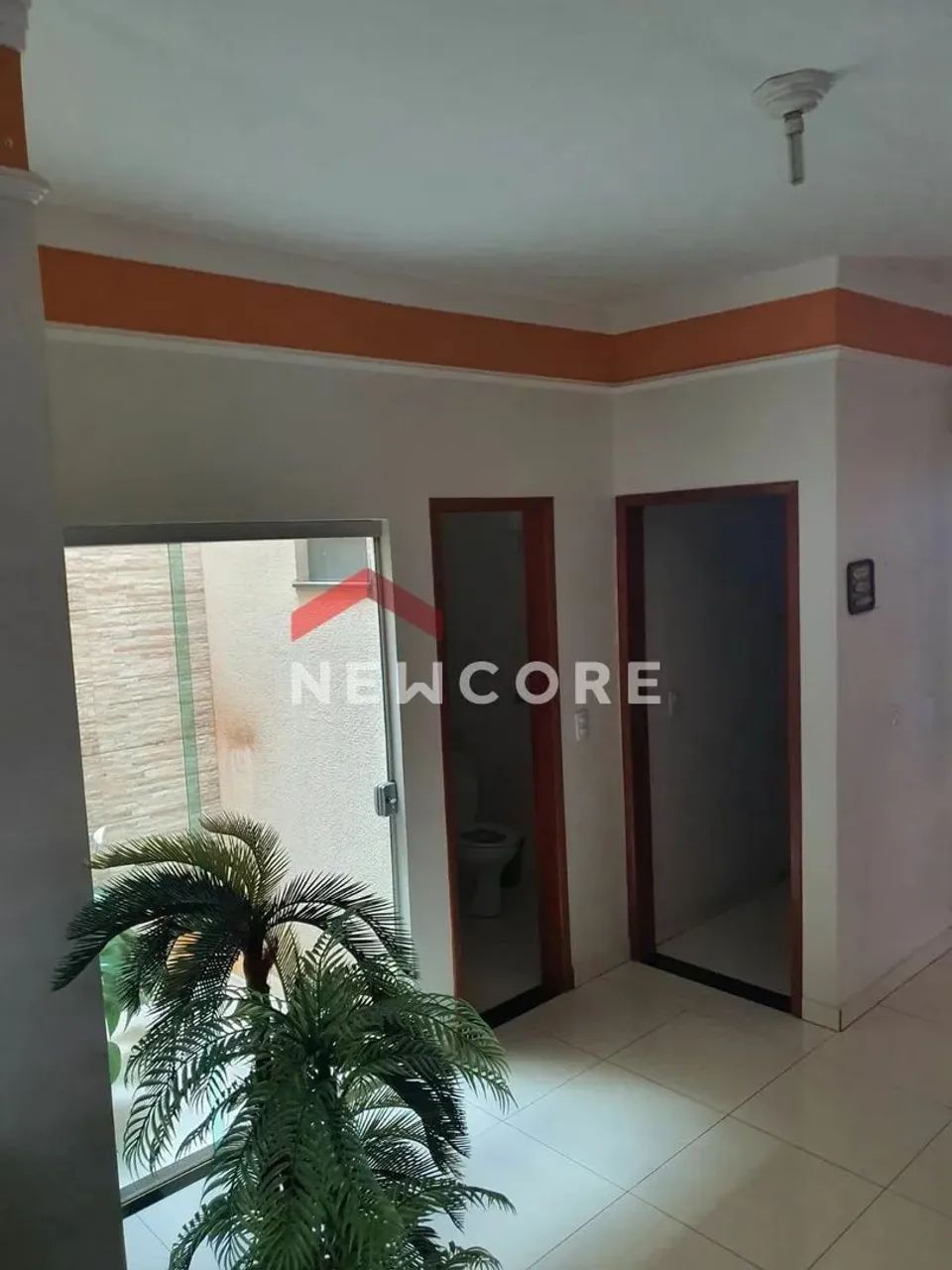 Casa em Rua Dyenifer Aparecida Costa Santos - Jardim Europa - Uberlândia/MG - Foto 4