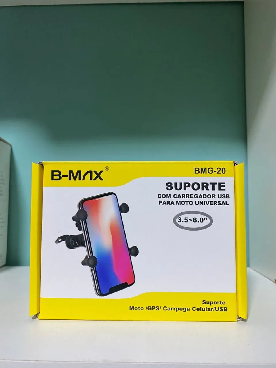 Suporte para celular com carregador USB para moto