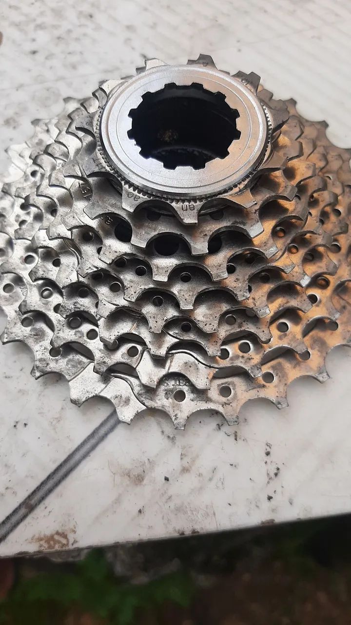 Trocadores Shimano Deore,k7 e coroa - Foto 4