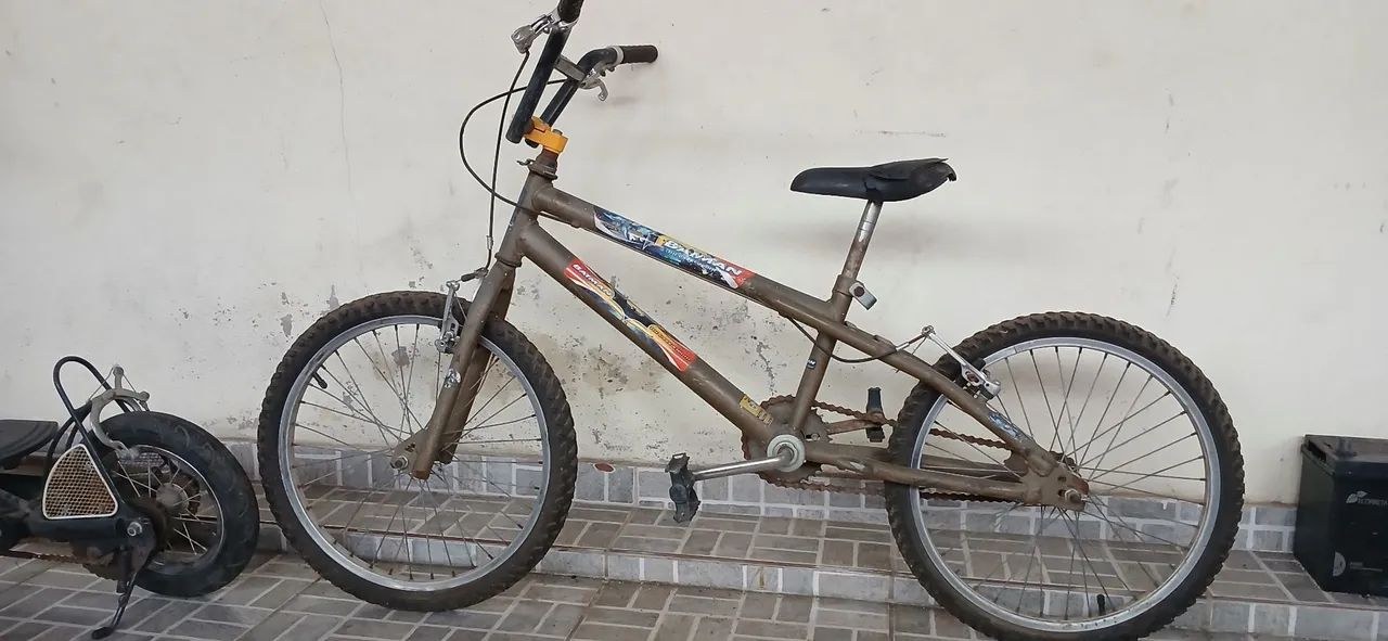Bicicleta BMX Infantil aro 14 - Foto 2