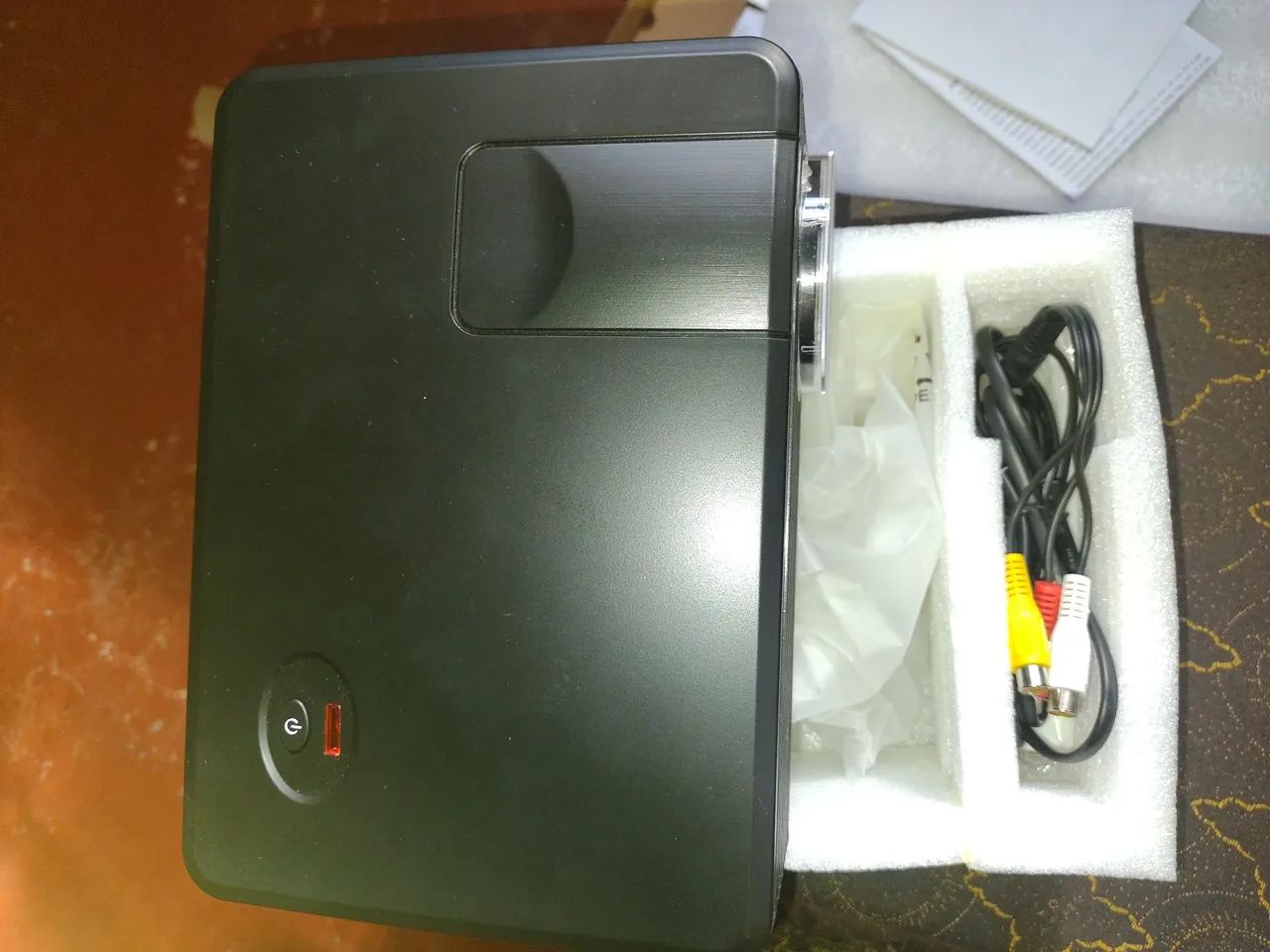 Mini Projetor LED - Qualidade de Imagem Superior - Foto 3